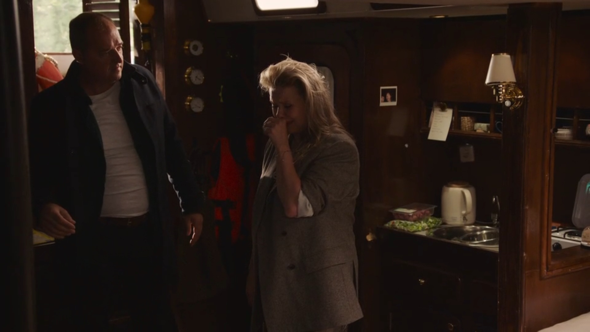 Linda is nerveus als ze contact krijgt met haar neef